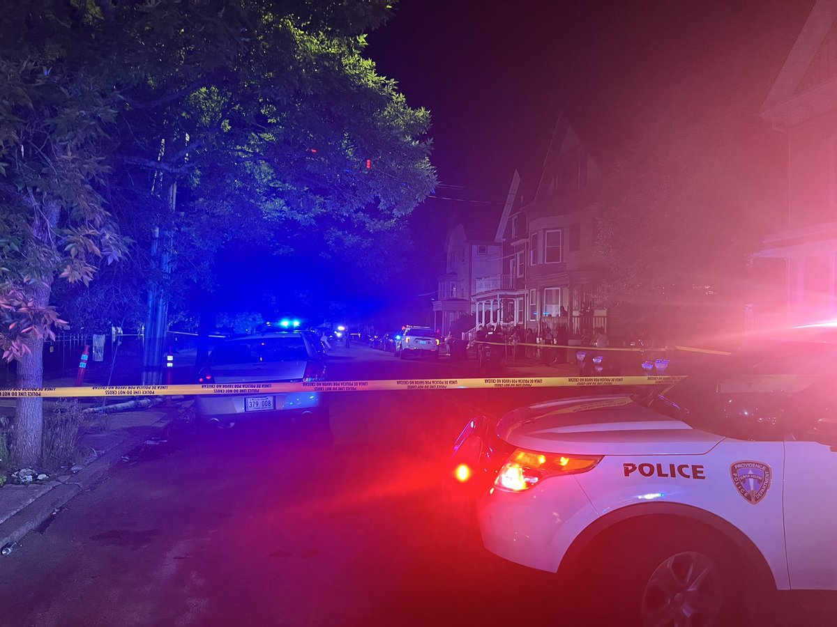 Providence Police have just confirmed that two people have been shot.One person is dead. Unclear the condition of the other victim 