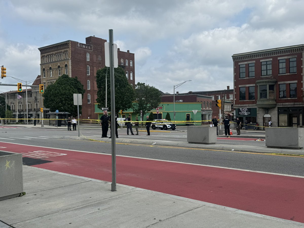 Pawtucket police confirm officer involved shooting at the intersection of Broad Street and Goff Avenue. -one person in custody-one officer placed on temporary leave pending investigation 